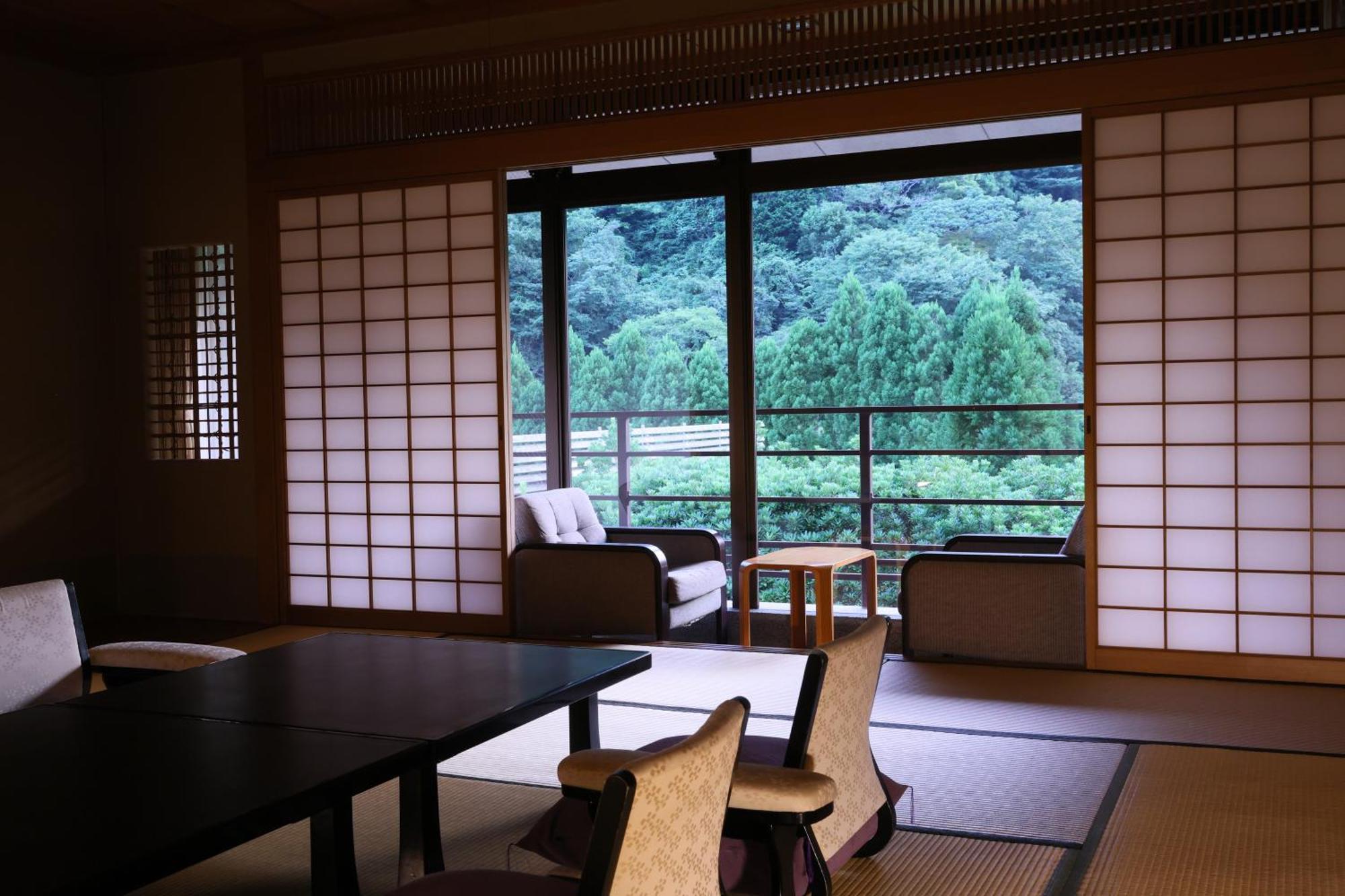 Oku Yugawara Sansuirou Hotel Bagian luar foto