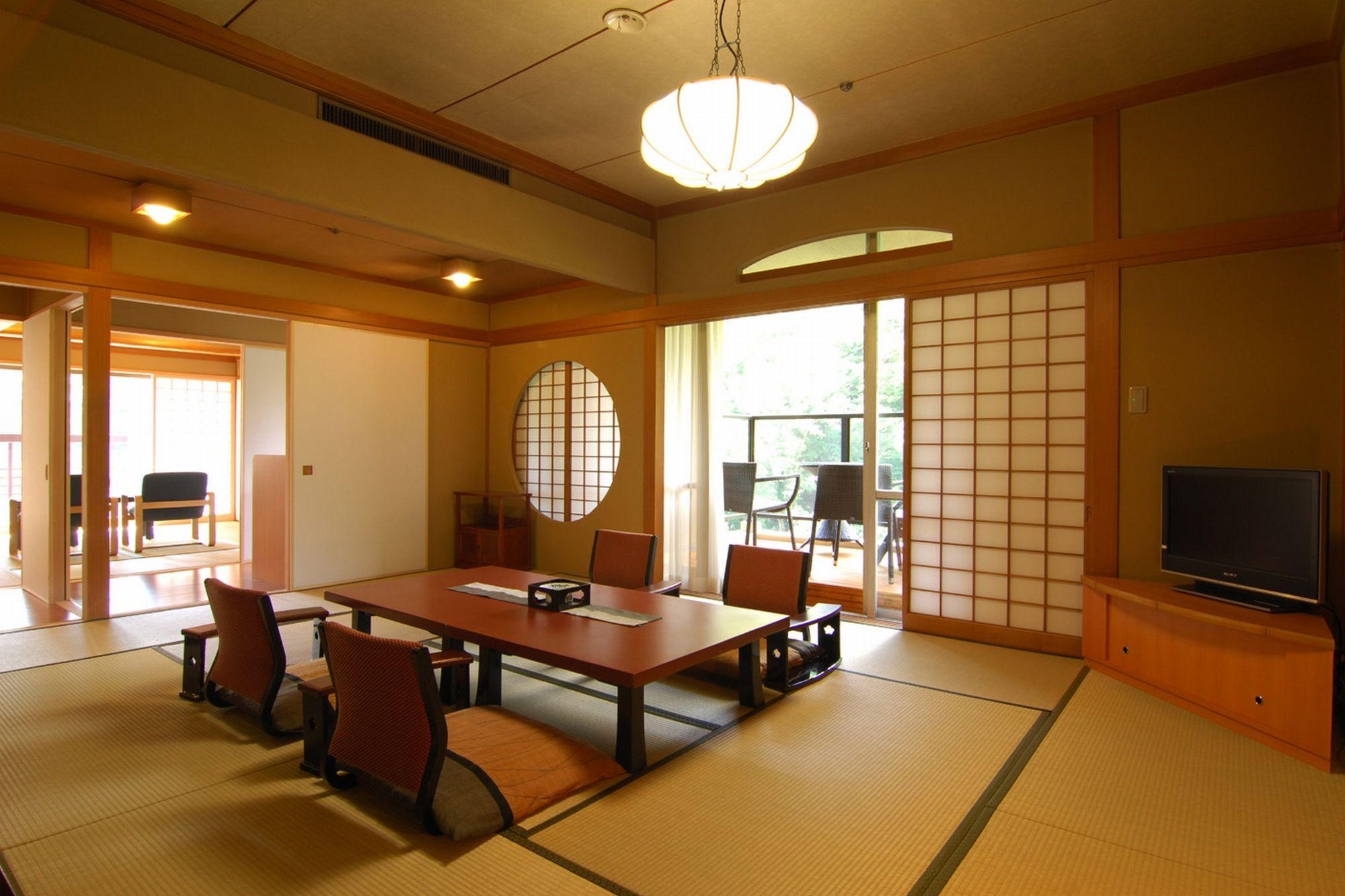 Oku Yugawara Sansuirou Hotel Bagian luar foto